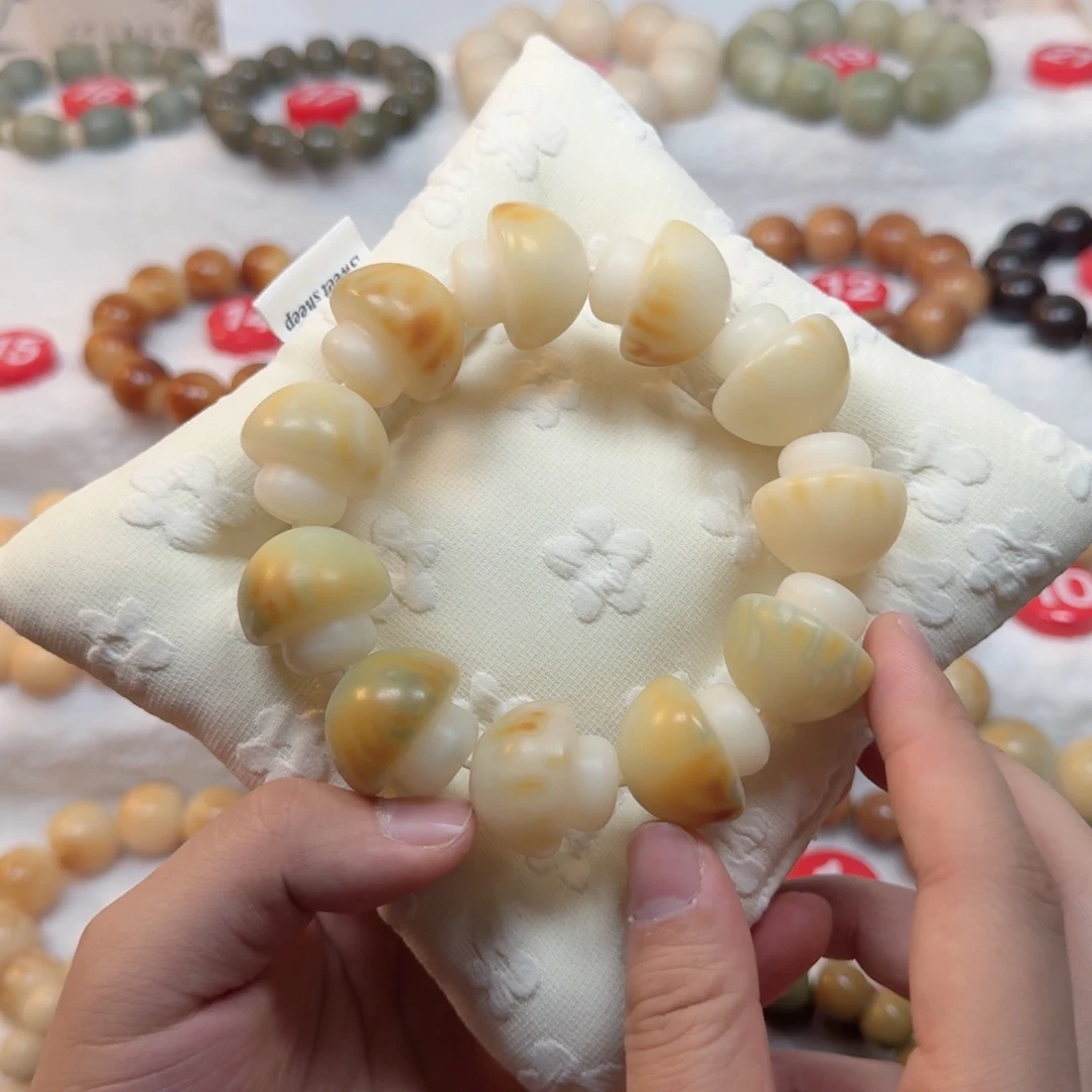 吊坠白玉菩提卡25手工干磨蘑菇