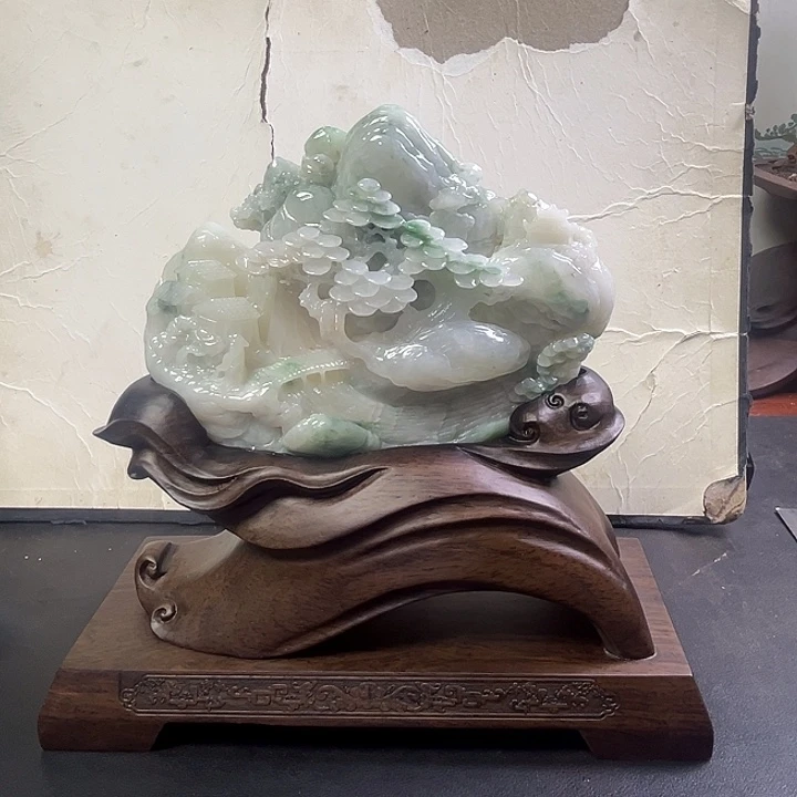 翡翠未镶嵌摆件翡翠