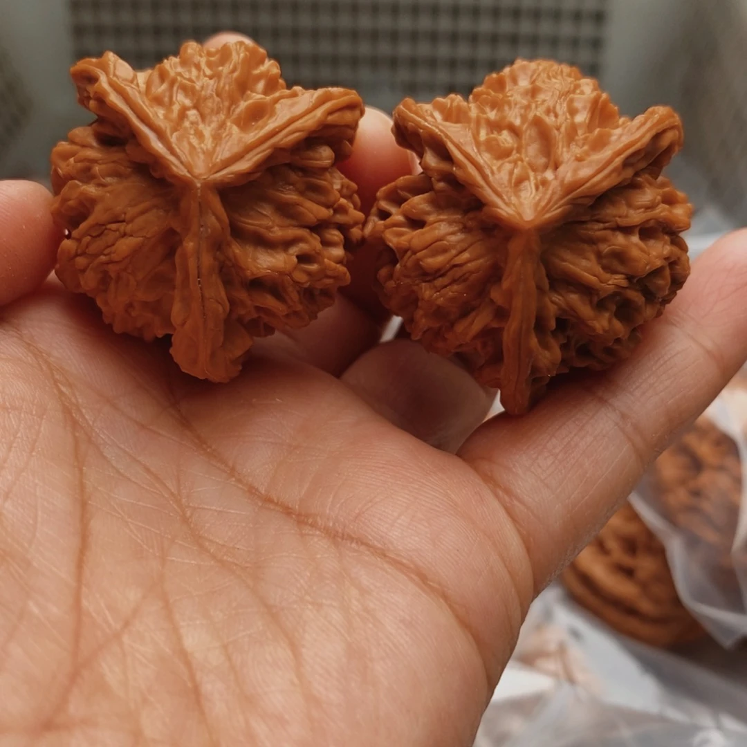 文玩核桃把件丫丫37尺