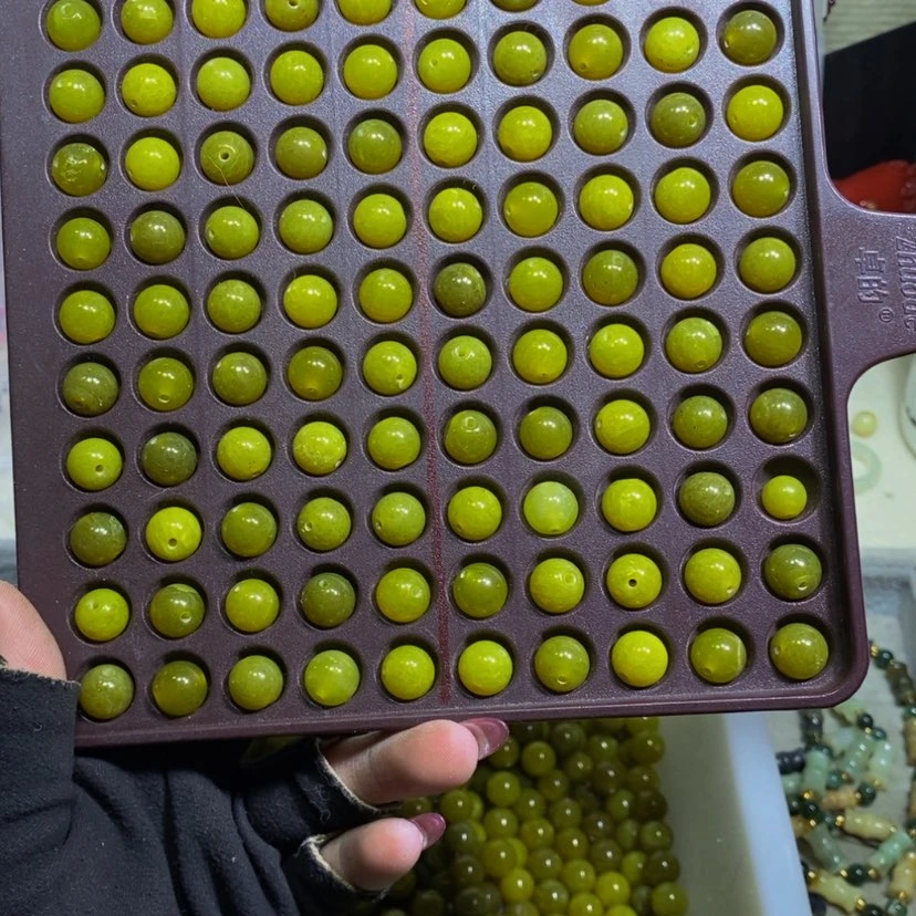【闪购商品】蛇纹石玉其他未镶嵌60
