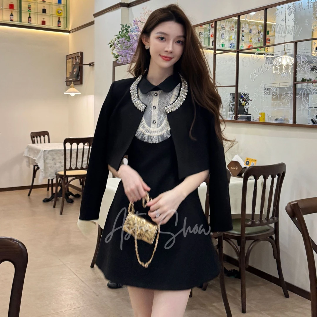 Astra闪闪|【嘉柏丽尔】黑色赫本风连衣裙复古蕾丝拼接A字裙2507118