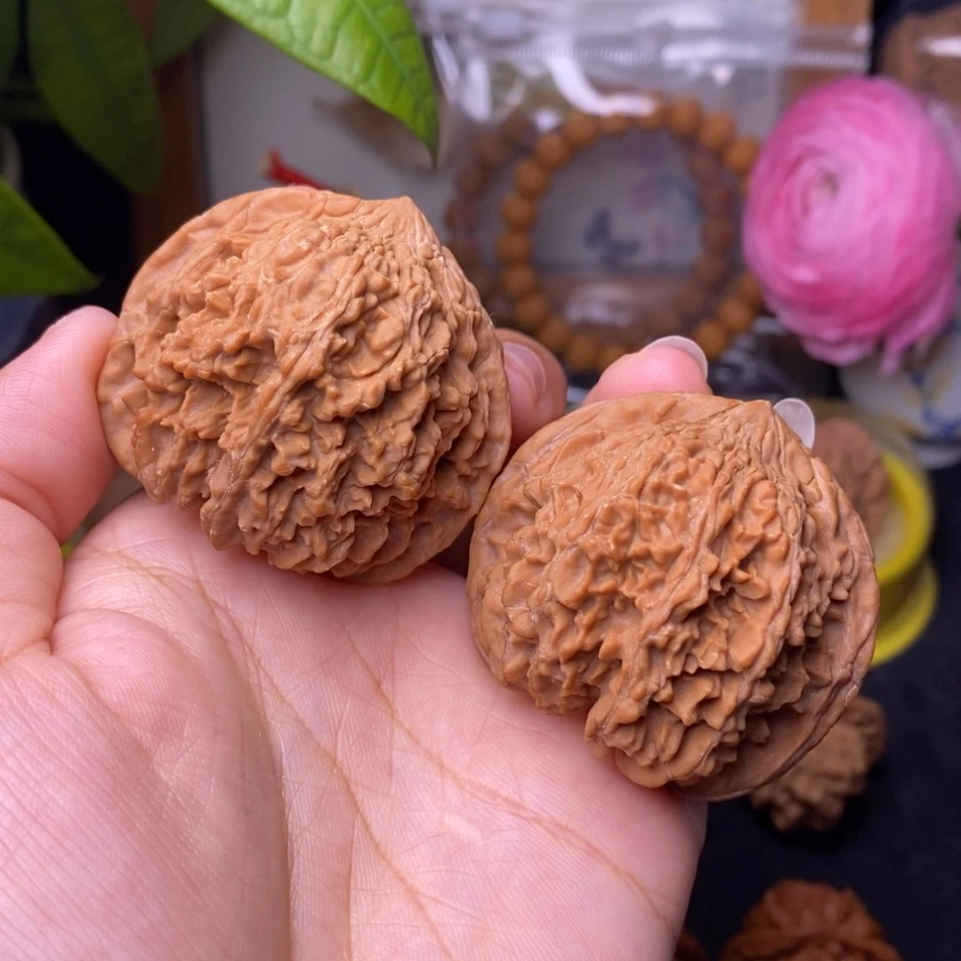 文玩核桃把件45满天星