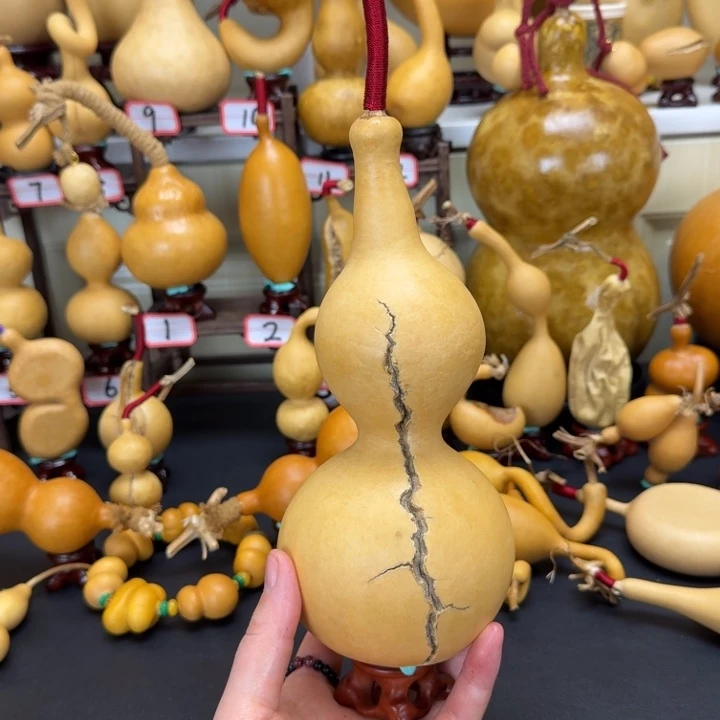 大叶紫檀（黑酸枝木类）毒**?