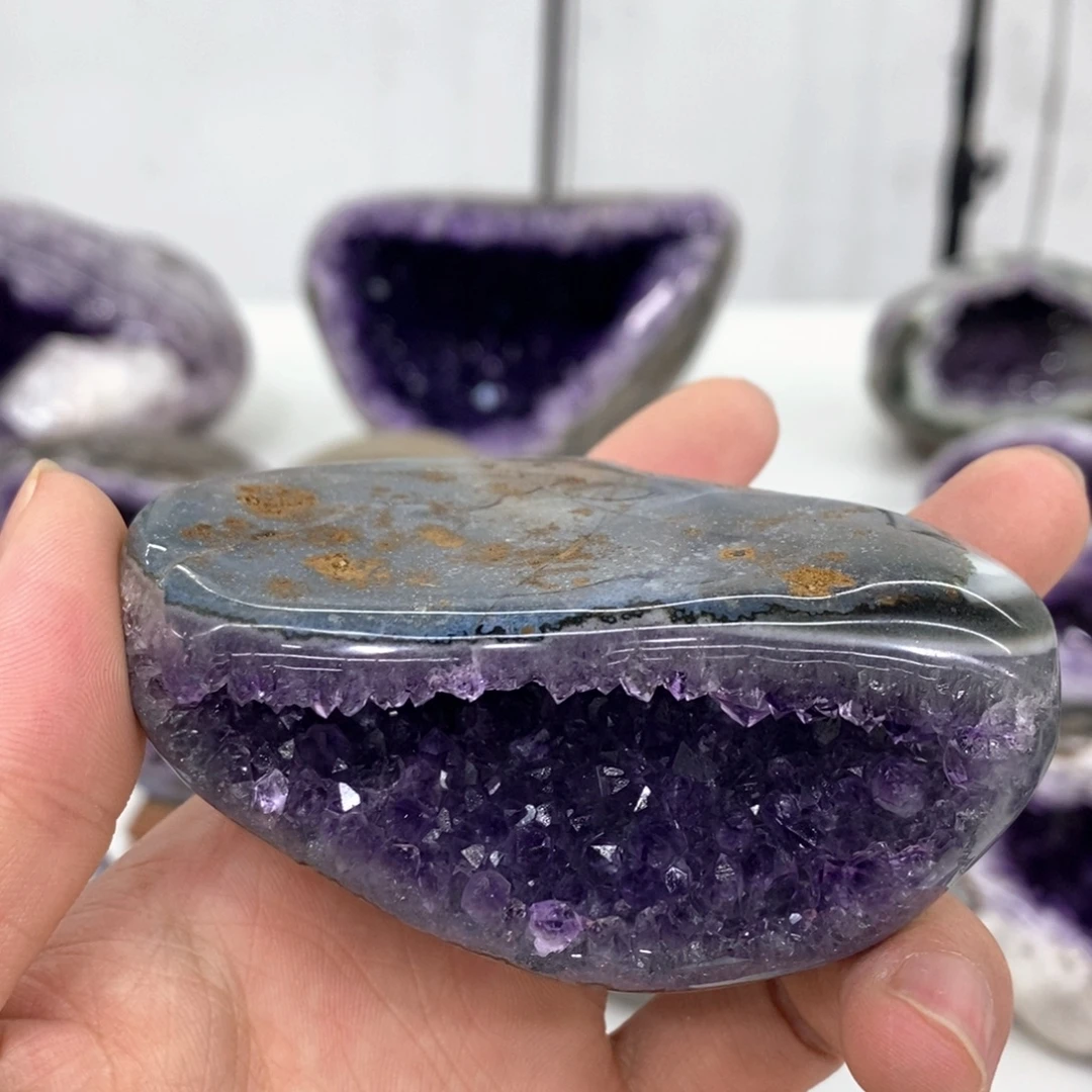 紫晶大型摆件（非配饰）未镶嵌