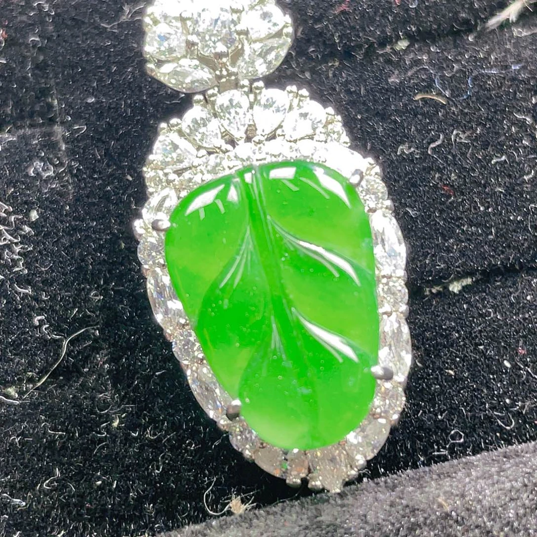 翡翠颈饰未镶嵌790，