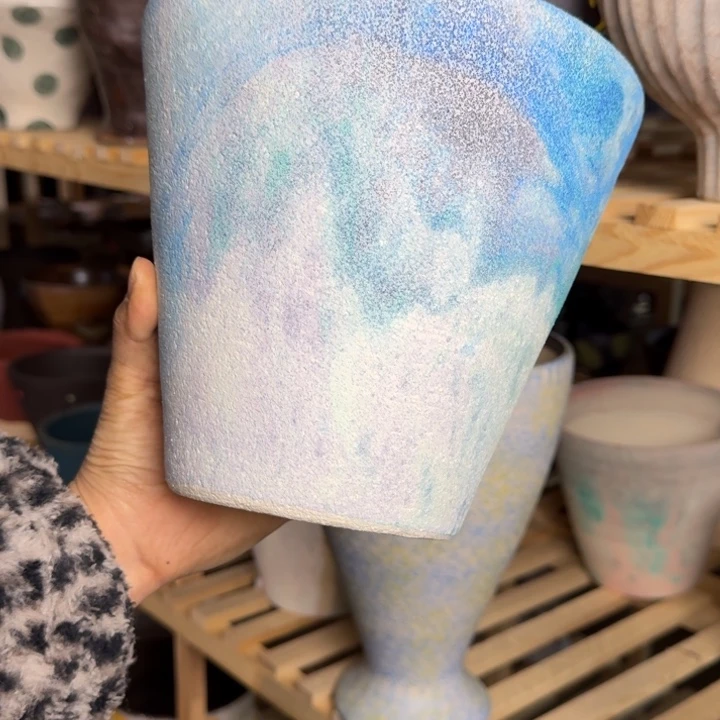 景德镇桌面陶瓷花盆