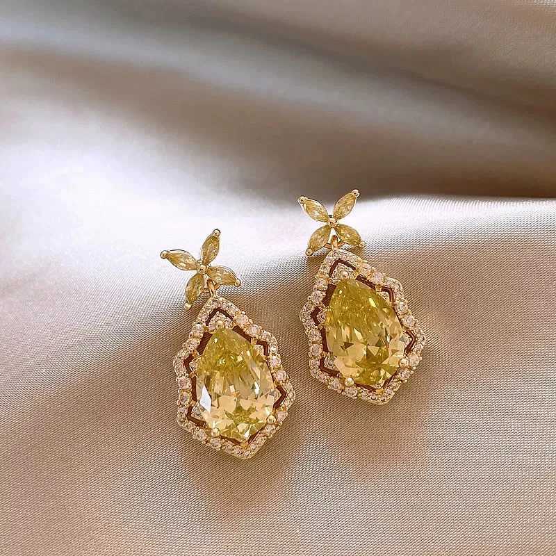 铜合金锆石耳饰 高定黄色水晶法式复古气质洋气别致宫廷风耳饰154