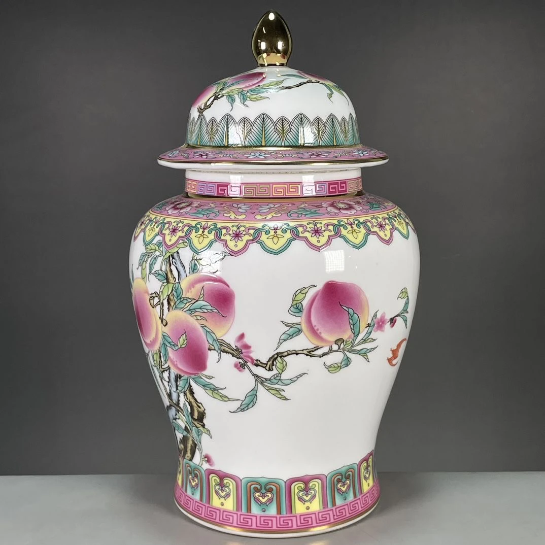 九桃五福将军罐摆件