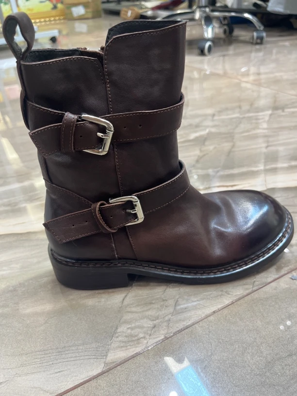 X602百搭圆头平跟马丁靴休闲皮带扣女鞋女复古高筒胶粘