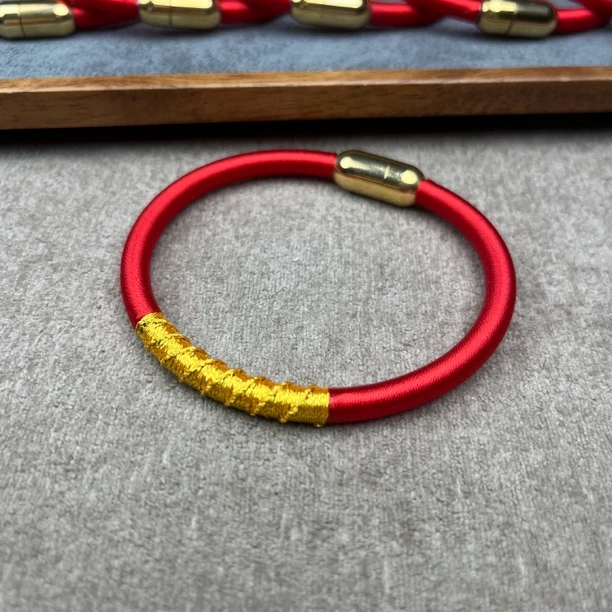 含辰砂工艺品高含量朱砂设计款朱砂粉手环（拍下需备注手围）