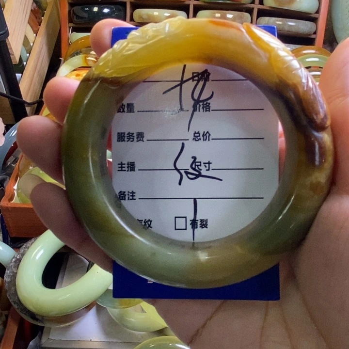 未镶嵌蛇纹石玉手镯