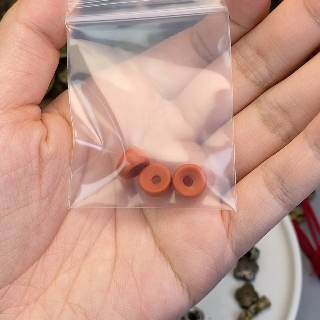 冯***柏香籽/百香籽吊坠