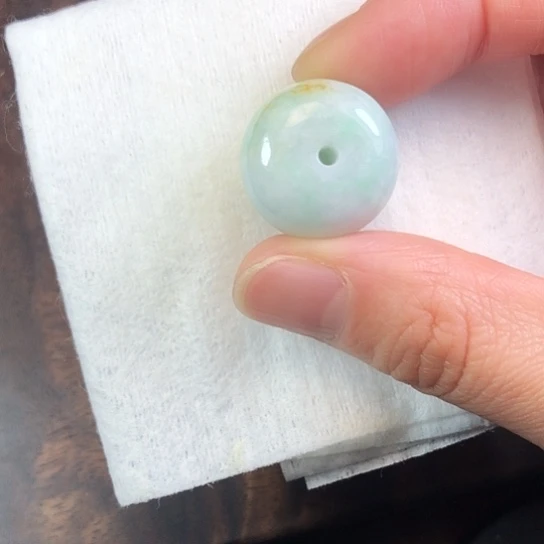 翡翠未镶嵌颈饰缅甸A货，每天下午1点半开播