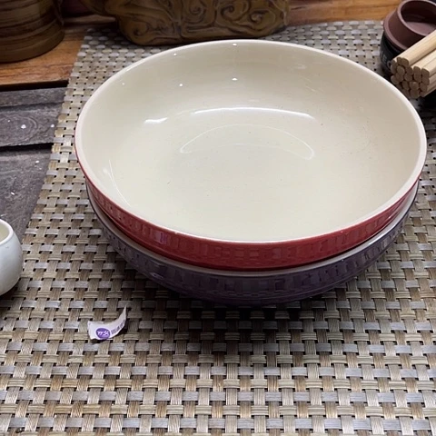 微瑕，不明火，口径20，高4紫，红
