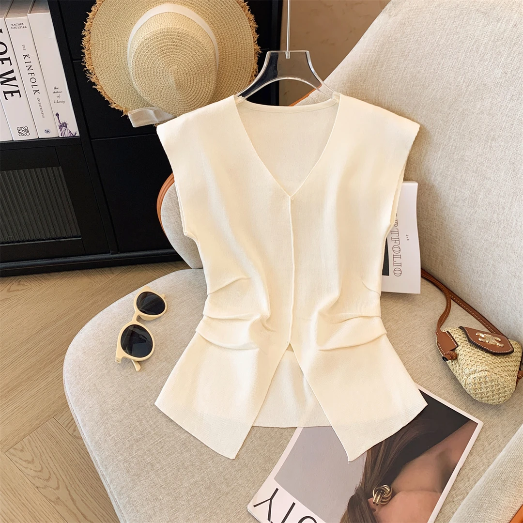 2025夏季新款设计感V领多扣开衫开叉压皱坎肩显瘦针织背心上衣女