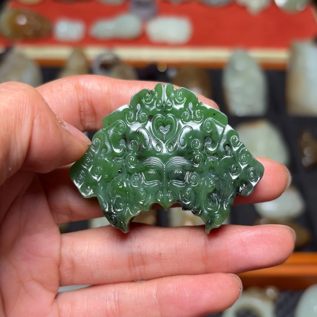 和田玉未镶嵌颈饰陪****站