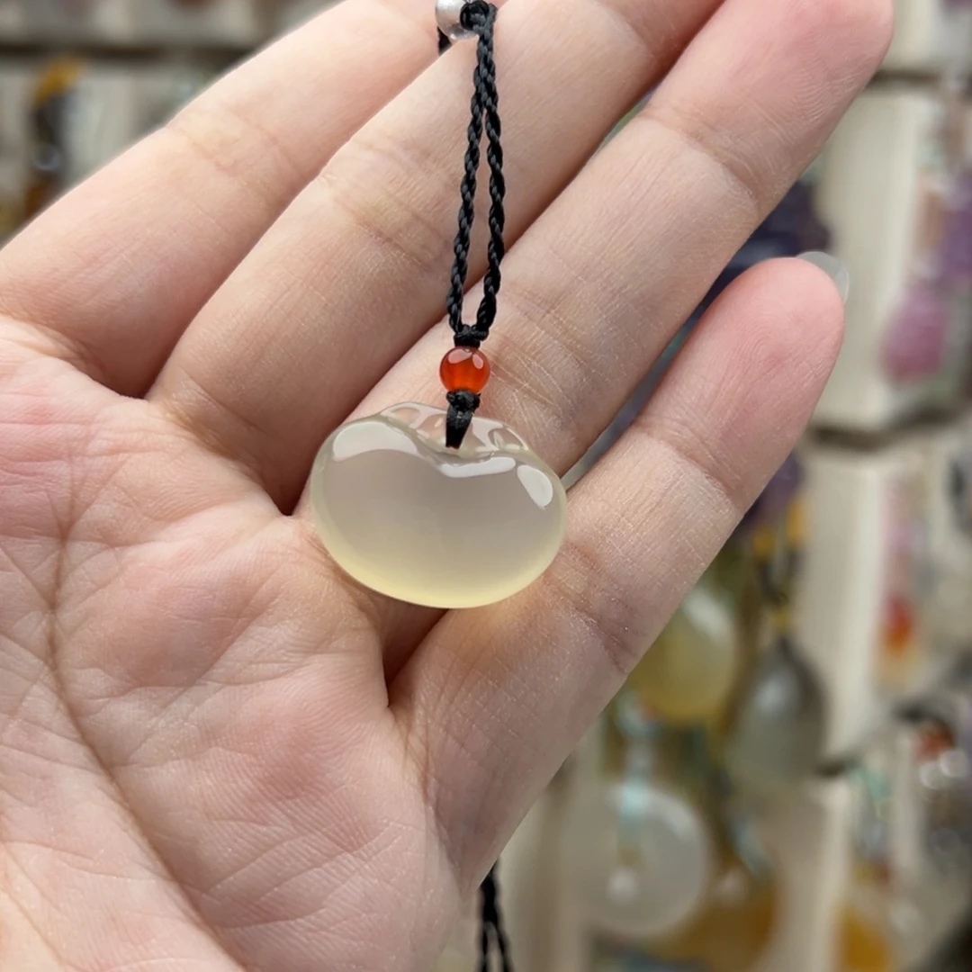****月未镶嵌颈饰玛瑙/玉髓