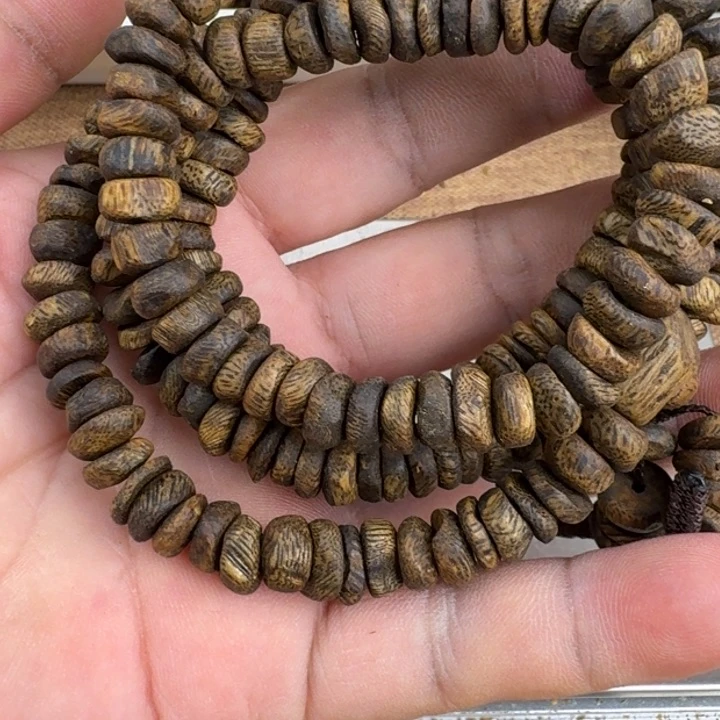 林***哥手串沉香乌身手串31克加