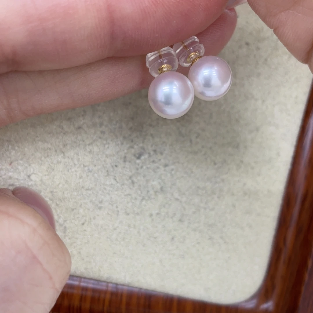 耳饰18K金镶嵌海水珍珠