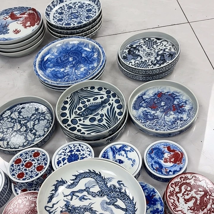 瓷片青花铠甲龙大胡乘景德镇