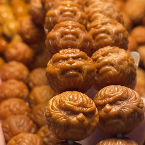 手串猴头核桃谜舞台