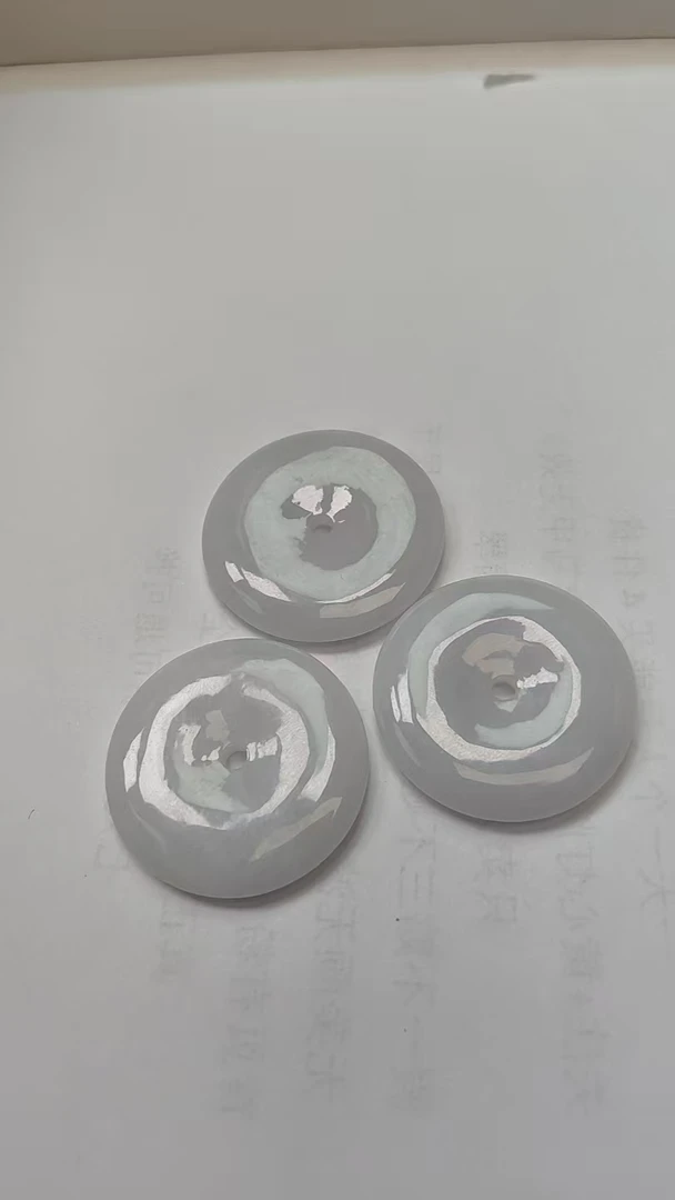 天然缅甸A货翡翠平安扣