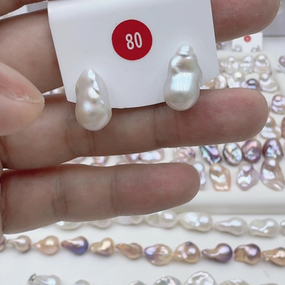 淡水珍珠足银镶嵌颈饰