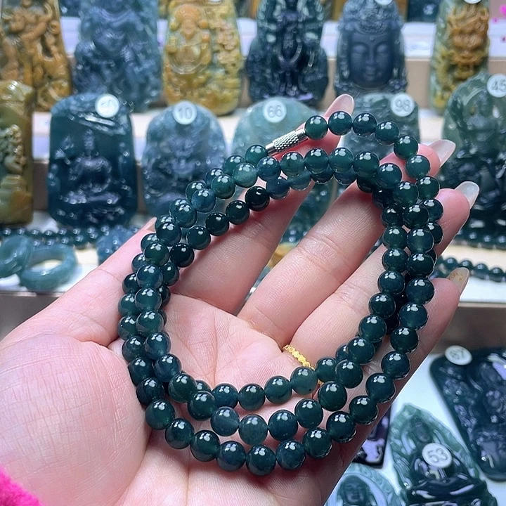 翡翠未镶嵌颈饰翡翠未镶嵌