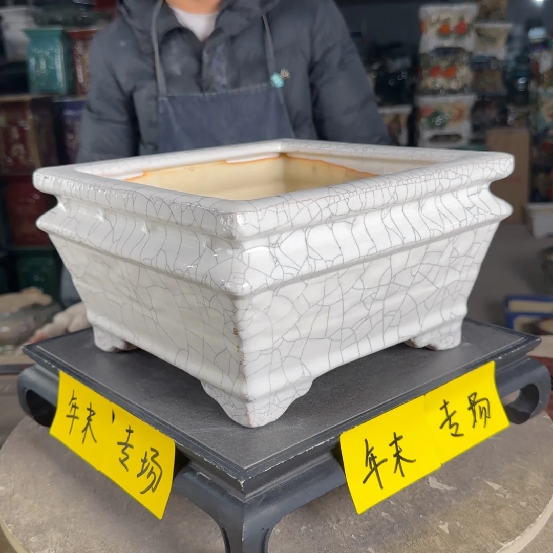 一风堂石湾花盆。釉裂微瑕