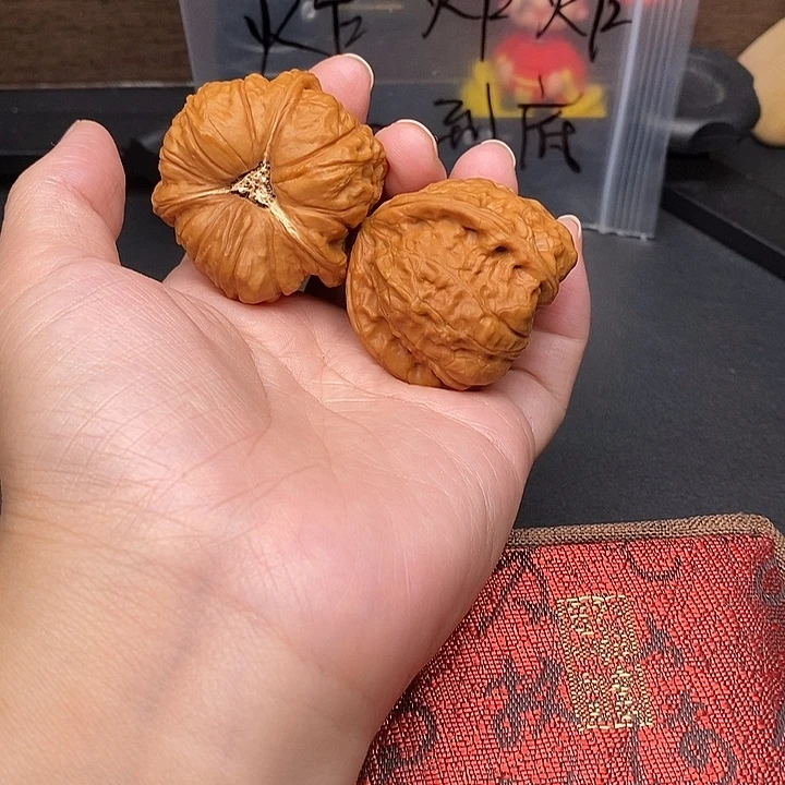 山***山把件文玩核桃南瓜