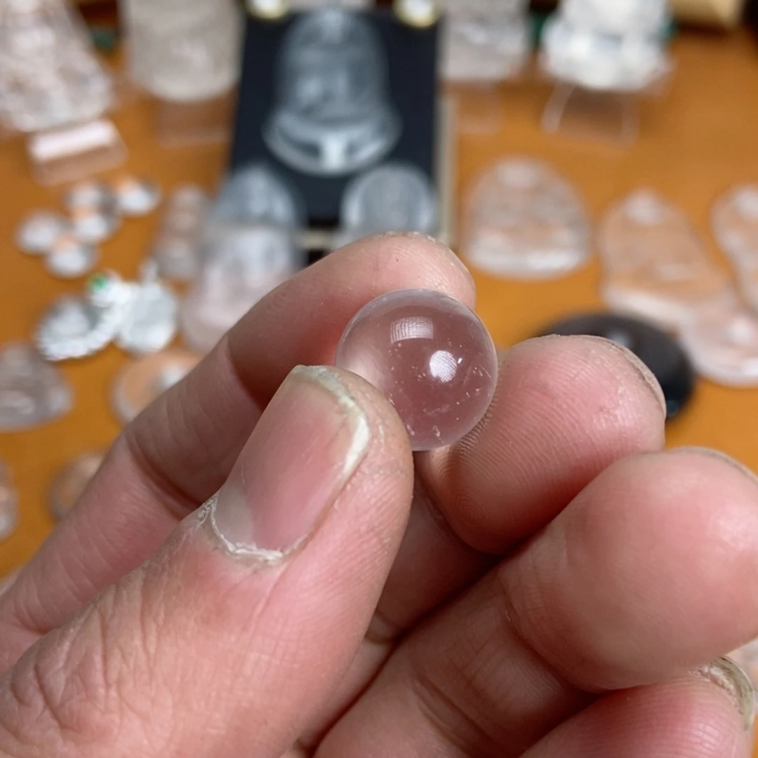 石英质玉吊坠未镶嵌防*谜