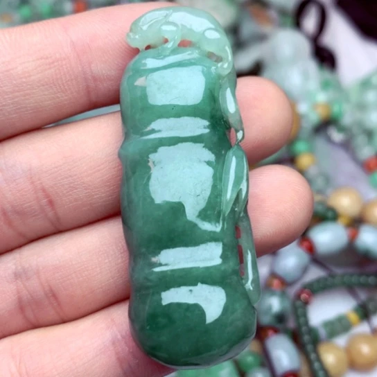 翡翠吊坠(不含链)未镶嵌