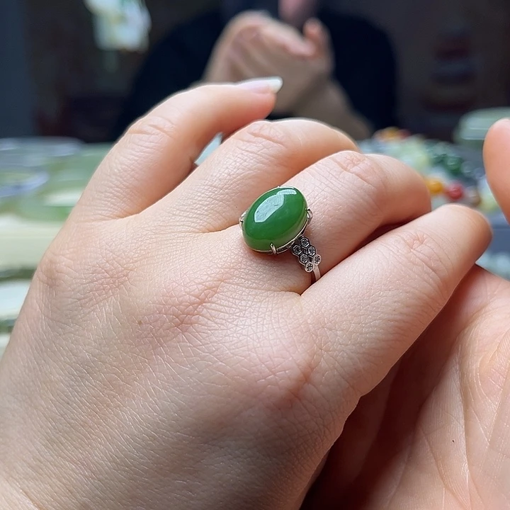 和田玉戒指未镶嵌