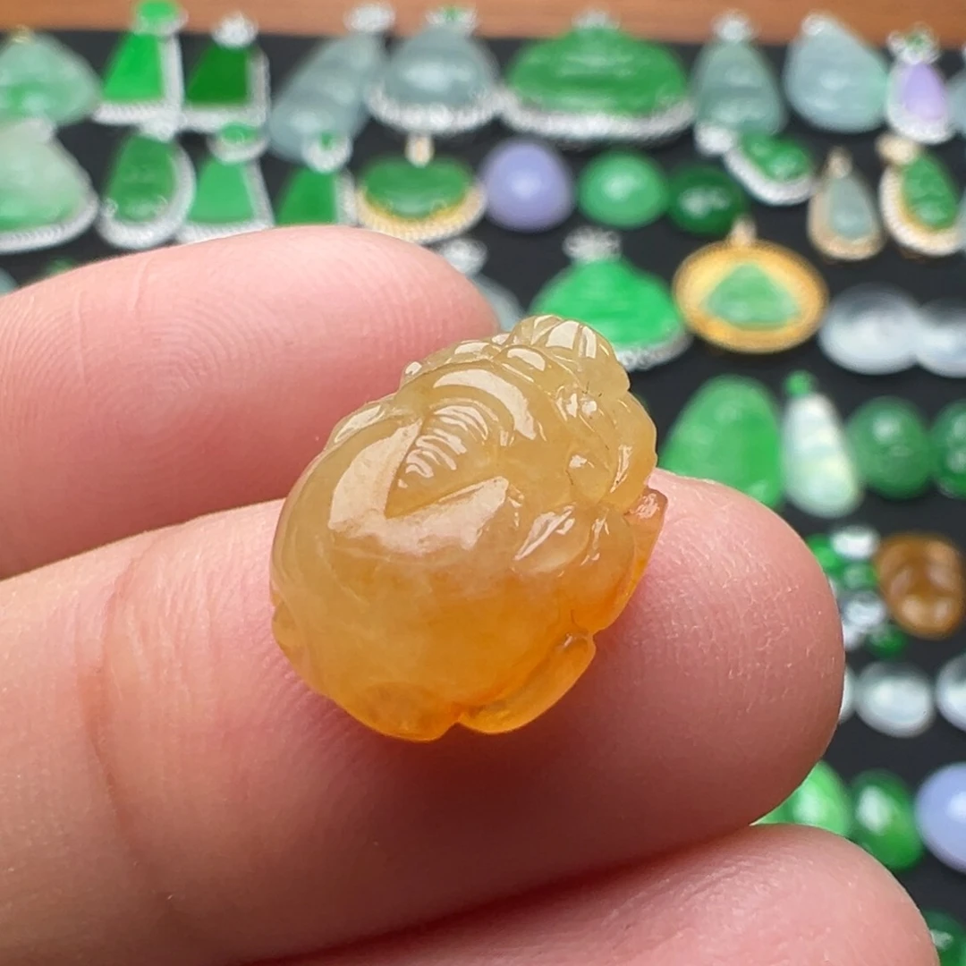 翡翠颈饰18K金镶嵌貔貅13.2