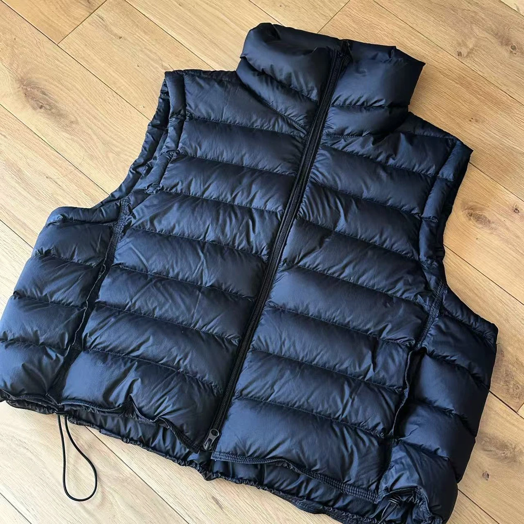 秋原瞳-排骨羽绒马甲大码短款休闲轻薄保暖秋冬立领冬季羽绒服