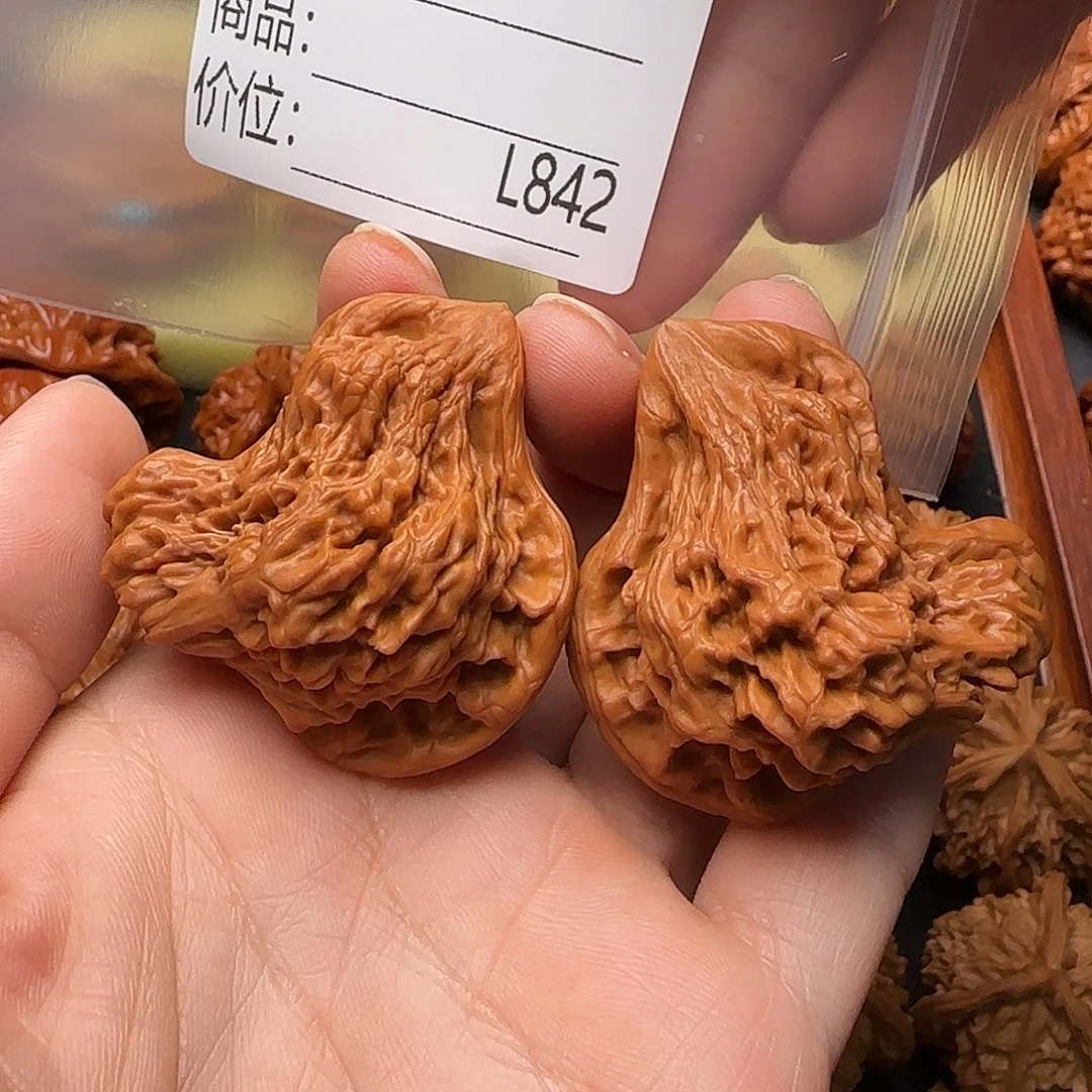 b***t文玩核桃把件中国雄起