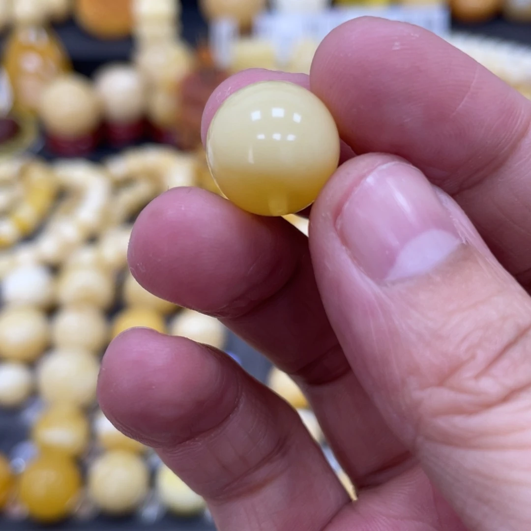 琥珀珠宝奇石未镶嵌14.1mm