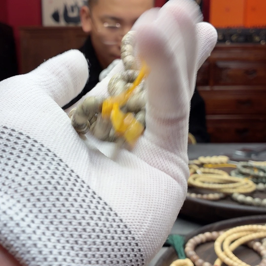 星月菩提吊坠7左右大肠，石玉料，167号