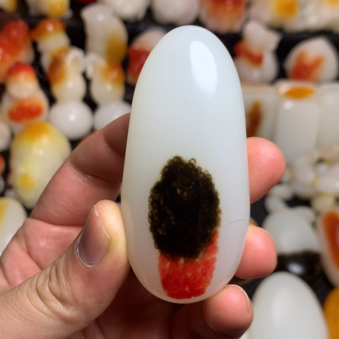 新疆戈壁石五彩石