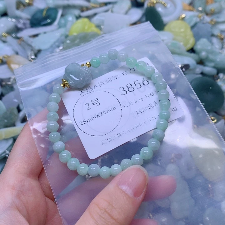 翡翠9K金镶嵌吊坠(不含链)