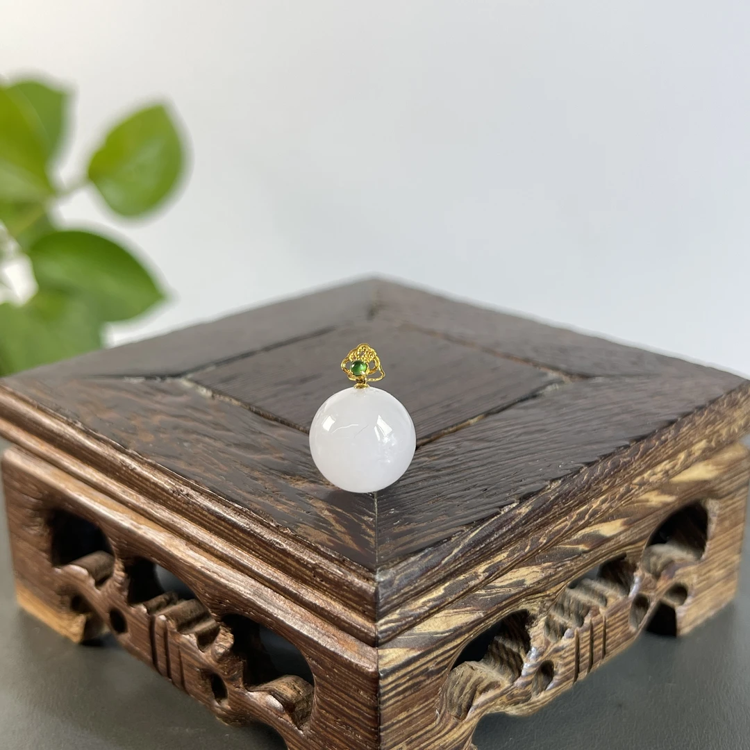 JSB25-159   天然翡翠缅甸A货  18K扣单珠吊坠