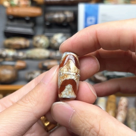 L***P玛瑙/玉髓未镶嵌颈饰