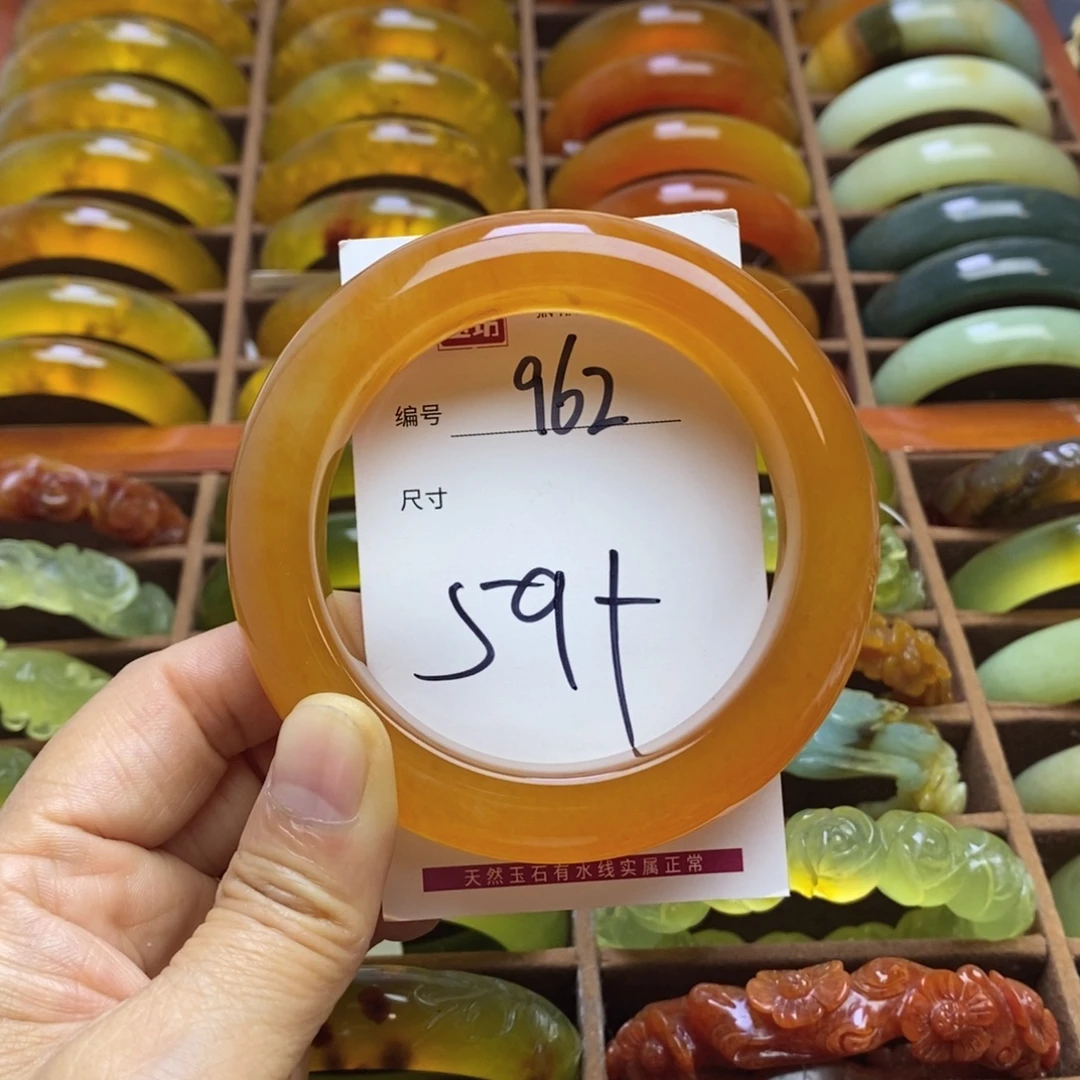 海***蛇纹石玉未镶嵌手镯