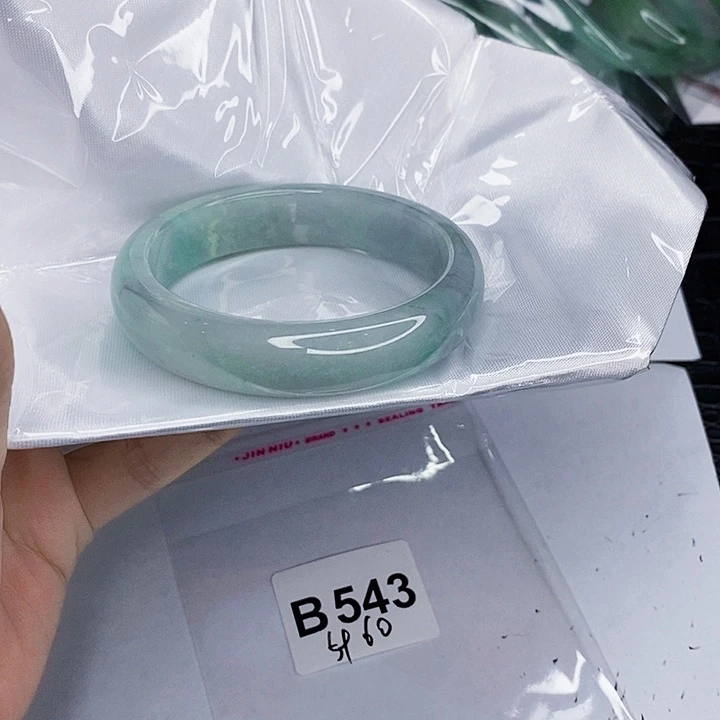 翡翠未镶嵌手镯一图一物实物为准
