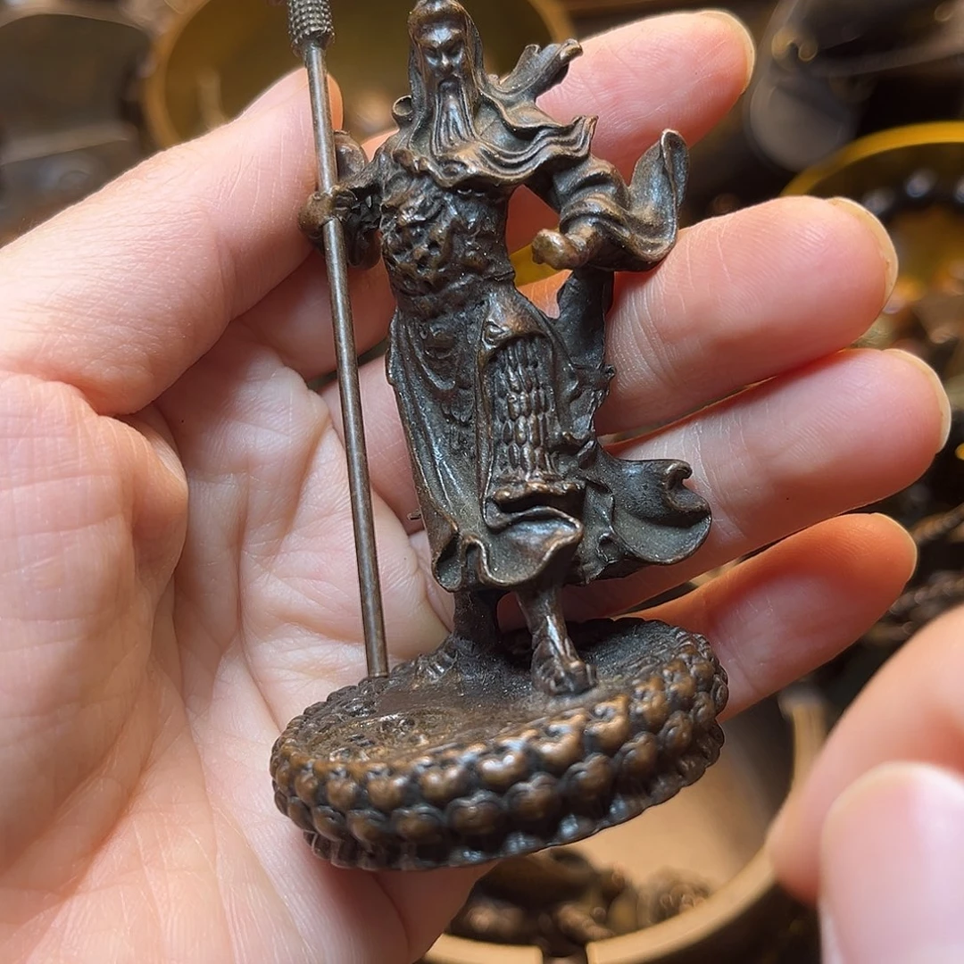 精美铜器工艺品等