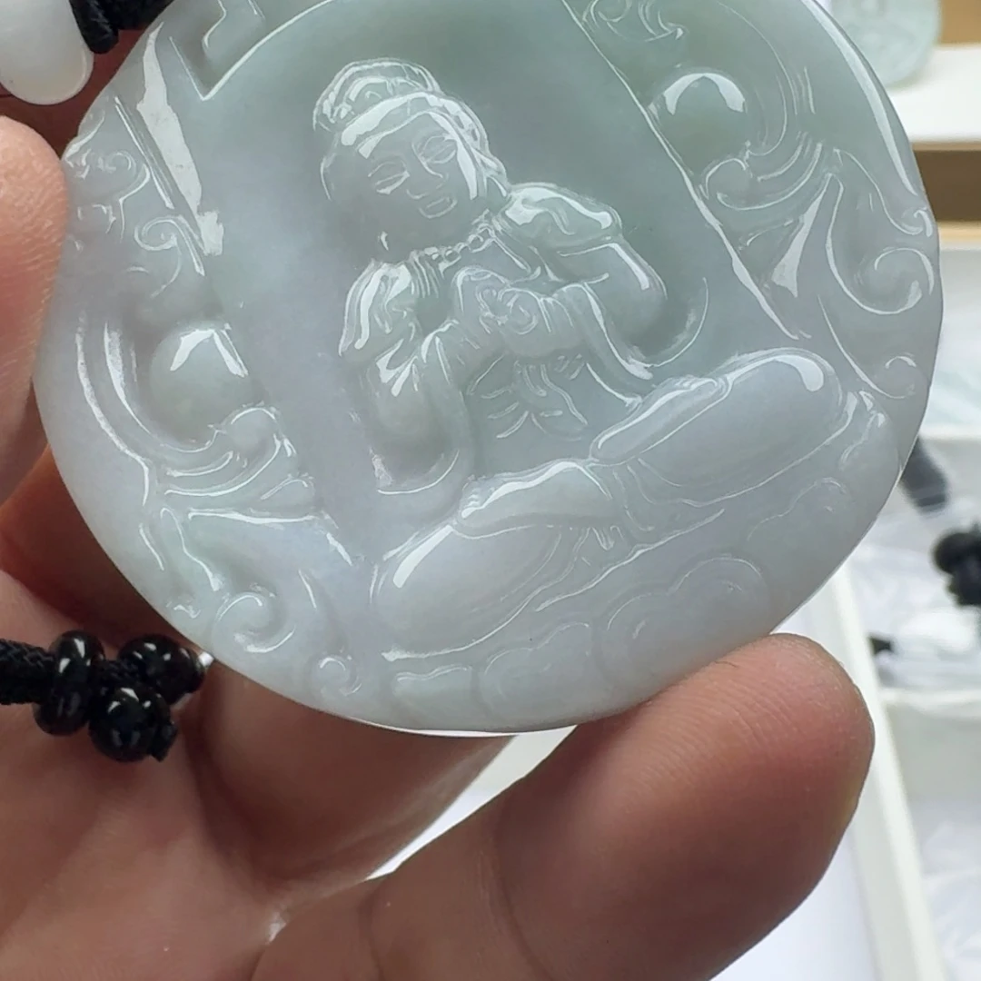 翡翠未镶嵌颈饰天然缅甸A货翡翠