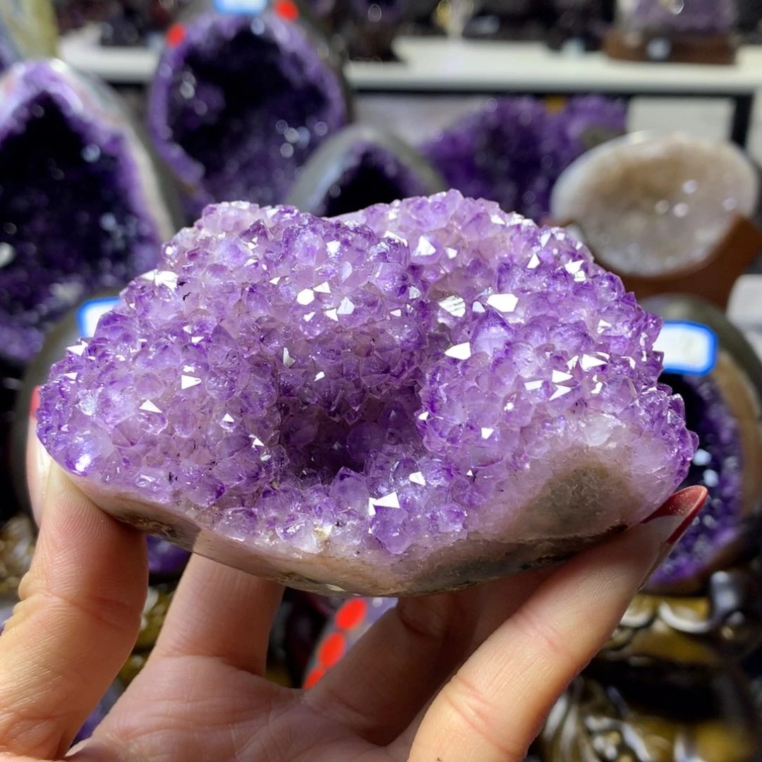 水晶摆件婷未镶嵌