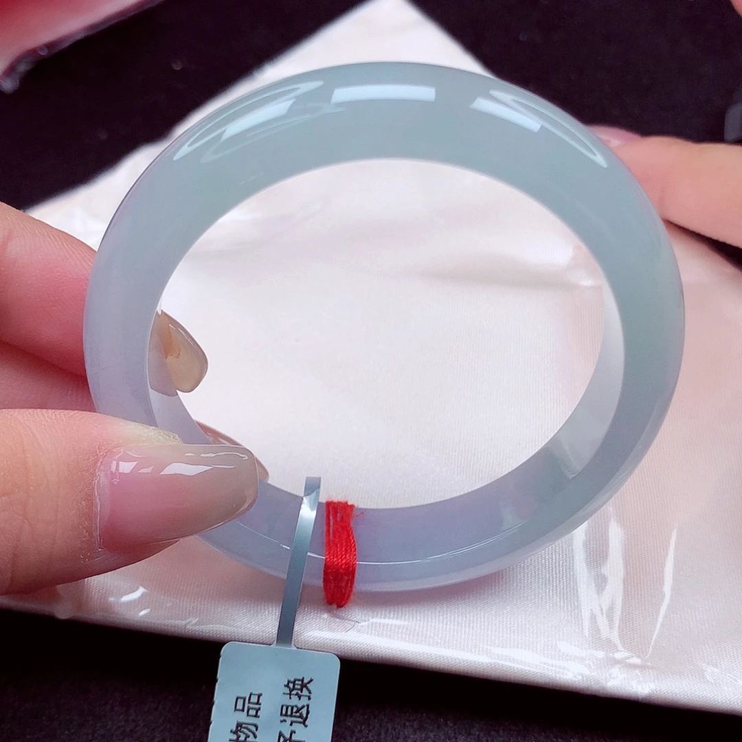 翡翠未镶嵌手镯天然缅甸翡翠A货