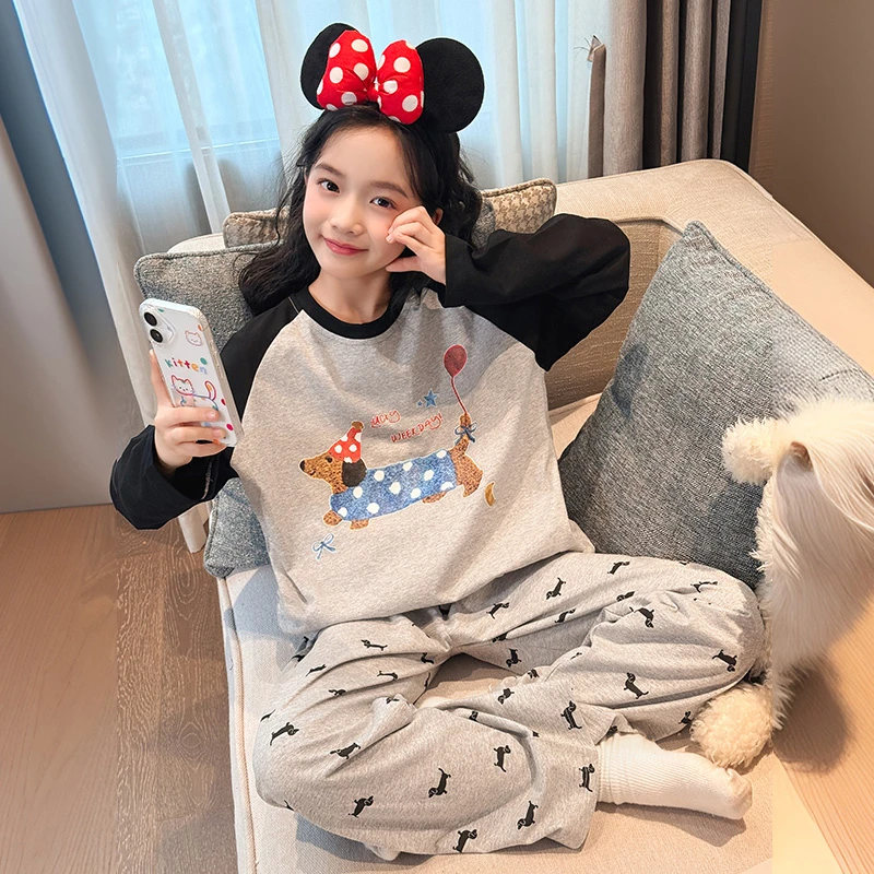 女童家居服长袖长裤宽松洋气中大童小女孩居家两件套睡衣卡通纯棉