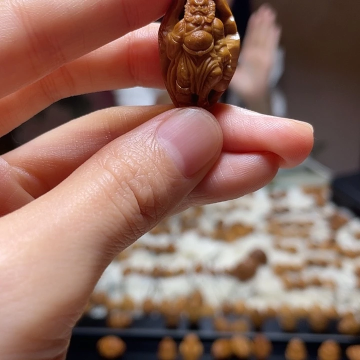 橄榄核吊坠橄榄 钟馗